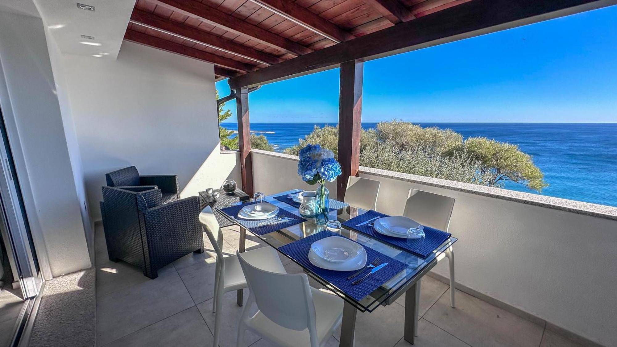Mama House Con Vista Mare Apartment Cala Gonone Exterior photo