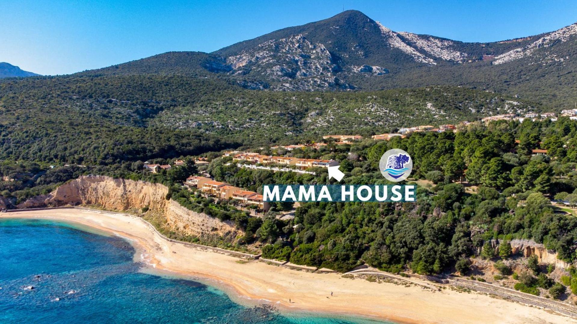 Mama House Con Vista Mare Apartment Cala Gonone Exterior photo