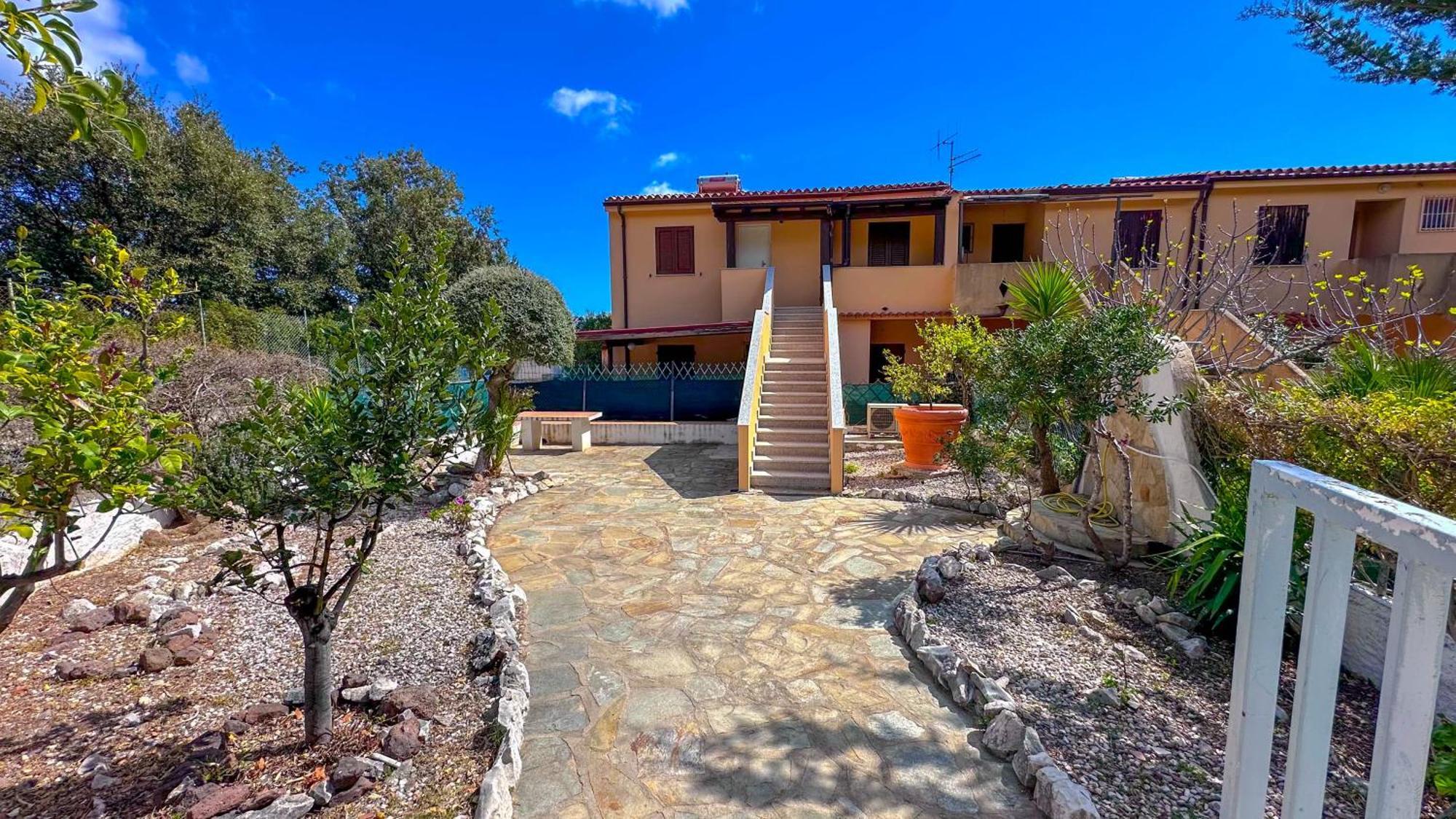 Mama House Con Vista Mare Apartment Cala Gonone Exterior photo